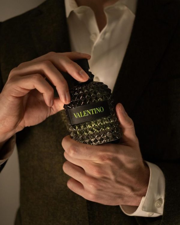 Valentino Born In Roma Uomo Green Stravaganza EDT 100 ML Erkek Tester Parfüm - Görsel 2