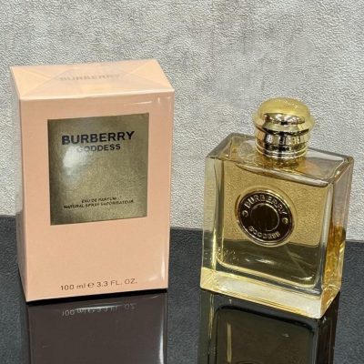 Burberry Goddess EDP